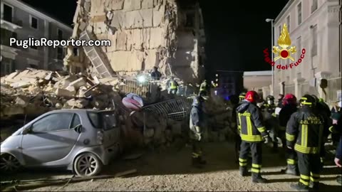 Bari: crolla edificio in via De Amicis, il video dei Vigili del Fuoco