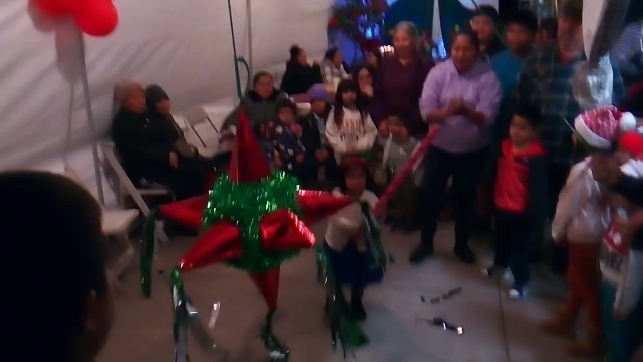 Las Posaditas Kids Niños. Las Piñatas. 12.16.2024 Gente De Guerrero En California 1