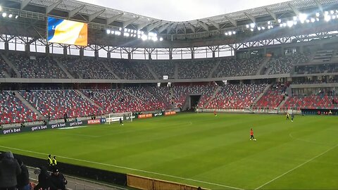 CSA Steaua Bucuresti vs Gloria Buzau (echipele de start)