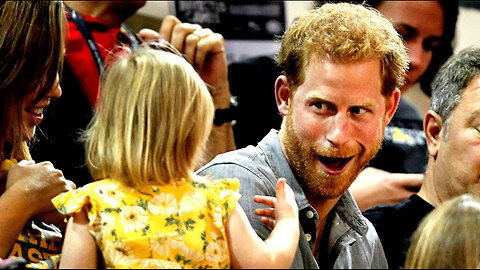 Prince Harry's popcorn swiped by toddler