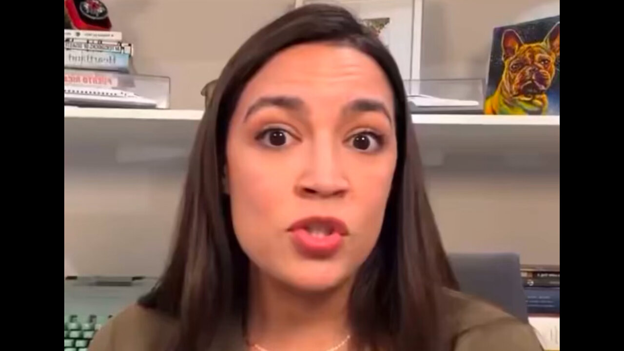 IRONY: AOC Calls Elon Musk the “Most Unintelligent Billionaire”