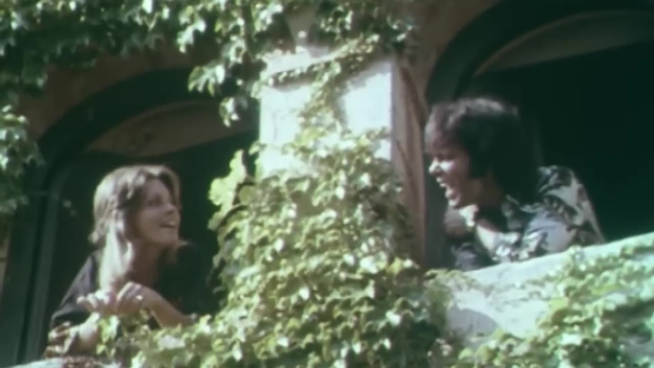 Olivia Newton-John & Cliff Richard - Don't Move Away (Get Away With Cliff 8-30-1971)