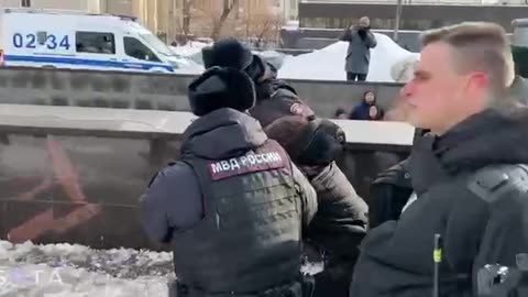 And here the Navalnyats have appeared, mourning the death of Navalny