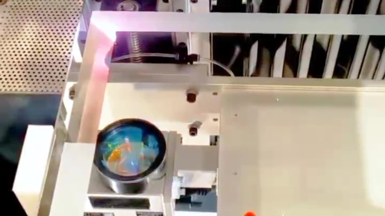 Actual footage of application commissioning at a Spanish customer’s factory