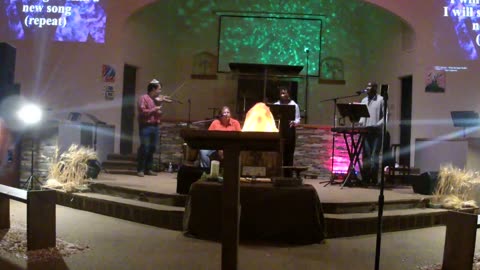 Worship: Matt, Angelica, Tami and Gabriel