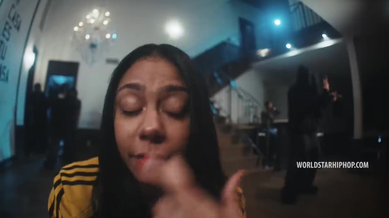 DDG X Karrahbooo - Easing Up (Official Video)