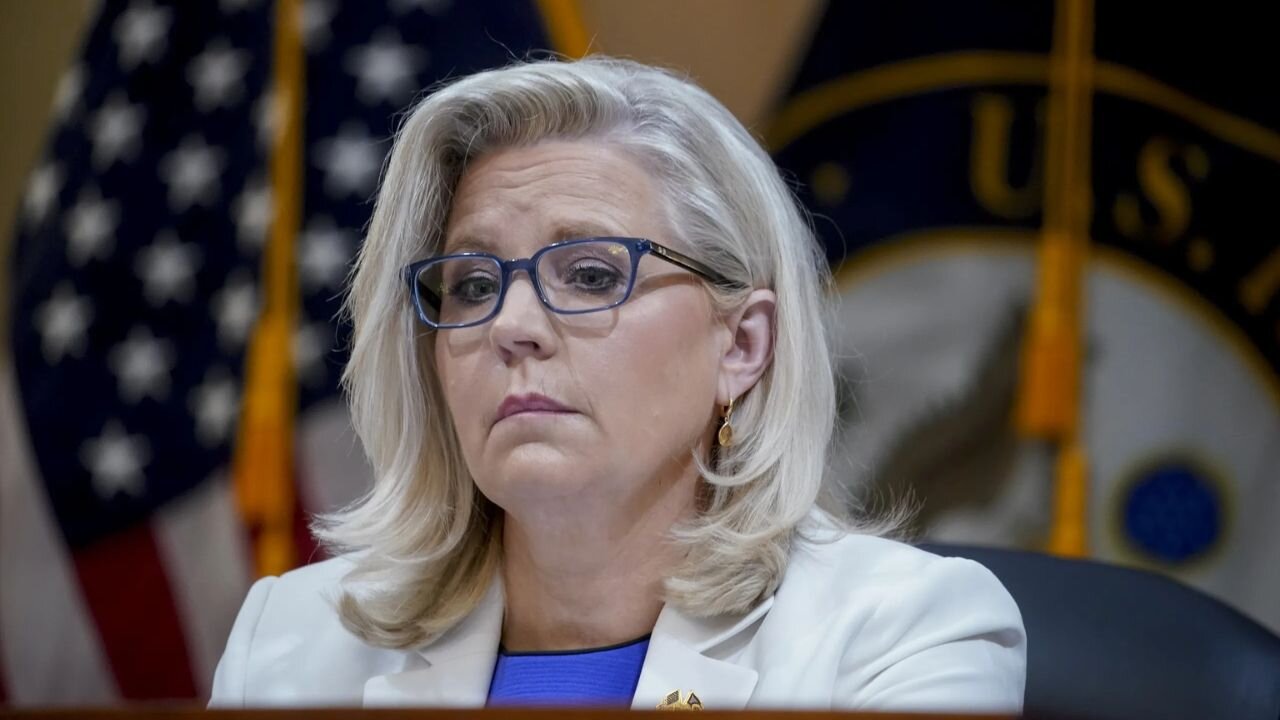 Liz Cheney Makes Massive Mistake - She Just Helped Trump