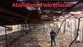 Exploring an Abandoned Warehouse, a Ghost Town, and Abandoned Train tracks QHD