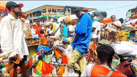 🇬🇭 DISCOVER Accra's HIDDEN GEM Makola Market! || 4K WALKING TOUR IN ACCRA GHANA STREET MARKET