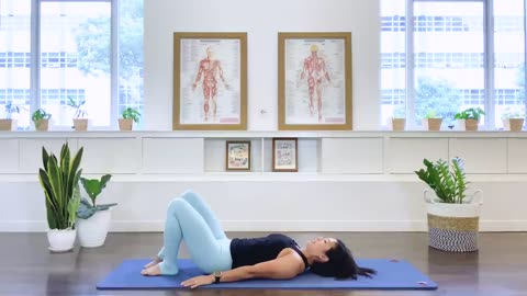 Beginners Gentle Pilates Flow Mat Workout - 20 minute
