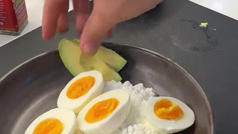 Healthy keto breakfast