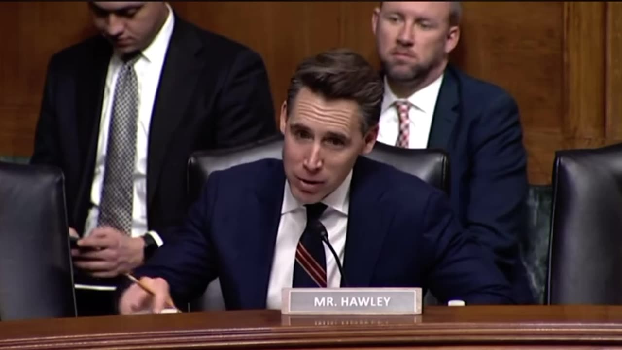 Hawley Hammers Amazon, Health Insurance Companies For Killing Competition During Antitrust Hearing