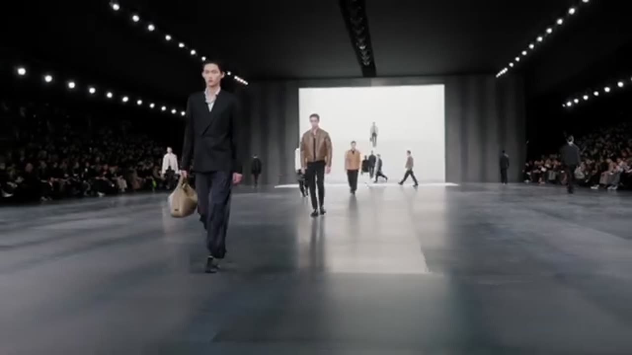 Dior Men Winter 2025-2026 Show !!