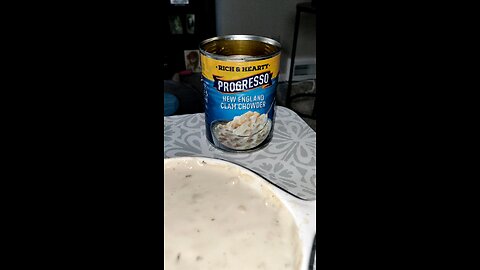 Eating Progresso New England Clam Chowder, Dbn, MI, 10/22/25