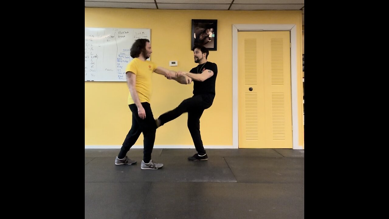 Bong Sao with Lap Da! #yeshua #jesus #wingchun #kungfu #vingtsun #gungfu #feiyue #kick