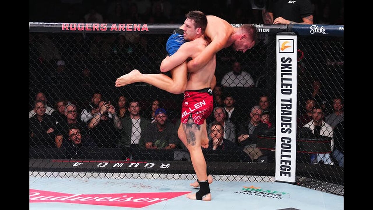 Brendan Allen gets TKO win after Reinier de Ridder was unable to continue!