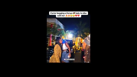 a RANDOM NIGERIAN 🇳🇬 vibing a KENYAN LADY🇰🇪