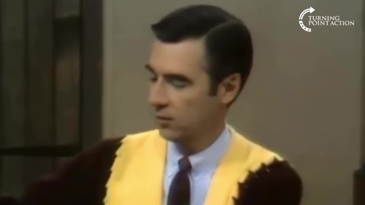 Mr. Rogers > Ms. Rachel