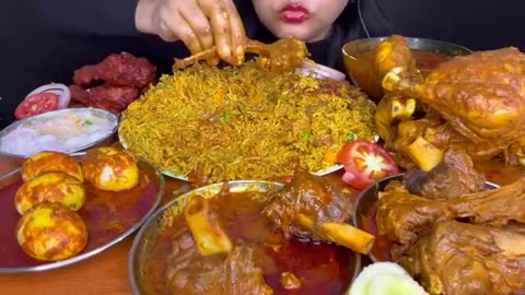 ASMR EATING VEG BIRYANI,MUTTON CURRY,EGG CURRY,CHICKEN CURRY,CHICKEN LEG PIECE,RAITA _ FOOD