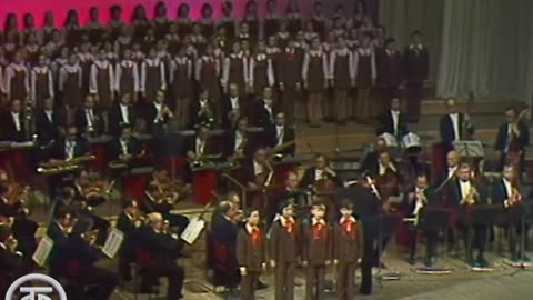 El Gran Coro Infantil del Teatro Central y del Teatro Panruso - Suvorov enseñó