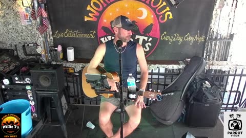 LIVE Music Everyday!