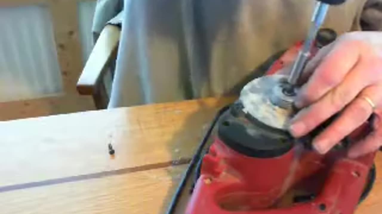 How to build a Van Der Graaf Generator - Part 5a - Rollers and motor