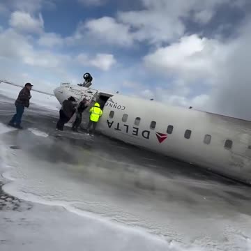 Delta is offering $30,000 to each passenger that was on the flight that crashed in Toronto