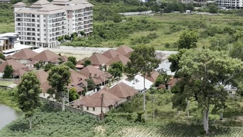 Holiday in paradise just outside pattaya do you know where i am today