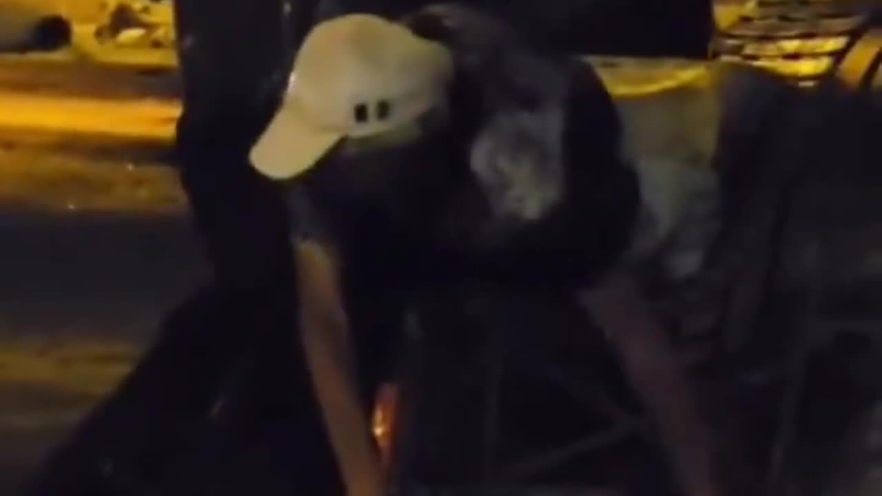 In Reggio Calabria a fake asylum seeker repeatedly beat a 70 year old Italian grandmother