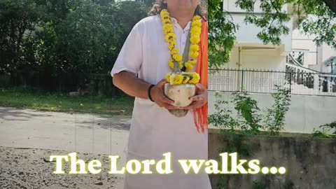 Bhikshātana: The Walk of Grace 🌺