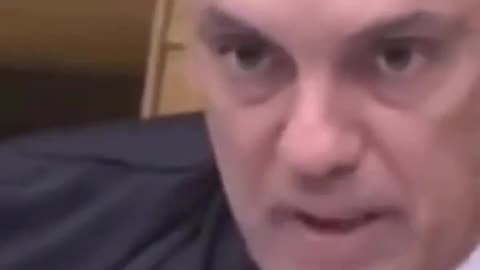 NAZISTA DE MORAES CRITICA QUALIDADE DA DROGA DO BRASIL: INFORMAÇÕES ESSA QUE SÓ UM CHEFE DO TRAFICO TEM E SABE.