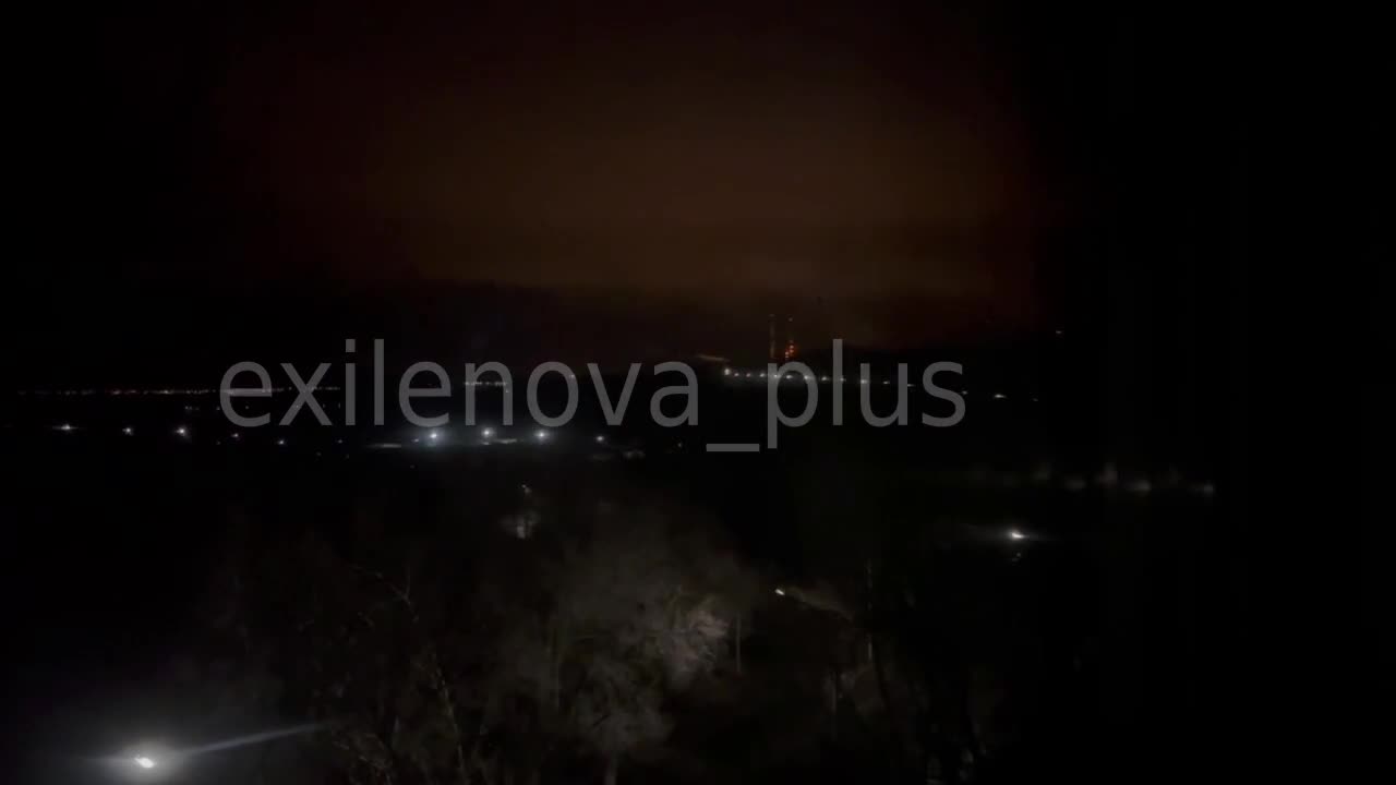 🔥The attack on the Saratov refinery is ongoing!