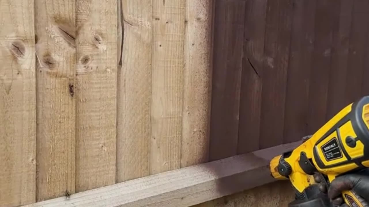 How to make money painting fences 💵