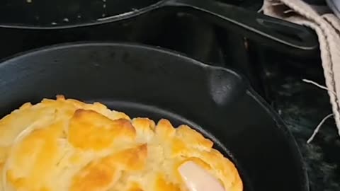 Southern Biscuits end