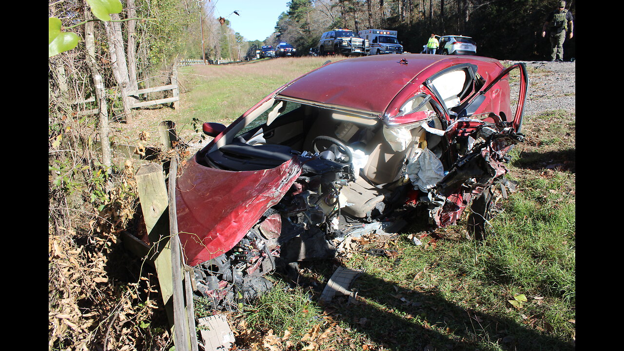 MAJOR ACCIDENT ON SCENIC LOOP, 1 PERSON CRITICAL, BLANCHARD TEXAS, 01/06/25...