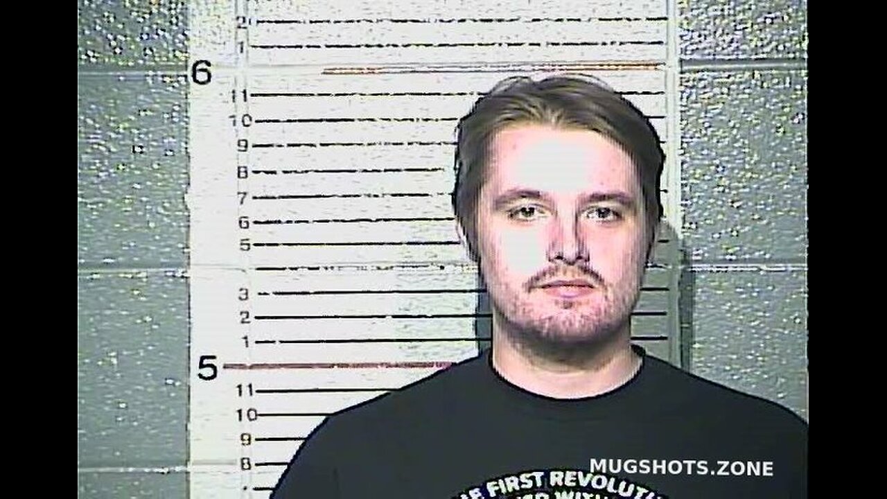 Video of nicksortor being led away in cuffs. Portland PD arrested a journalist, but none of the