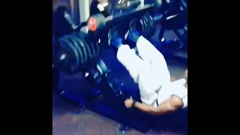 CONQUERING THE 350K LEG PRESS! 🔥 Unbreakable Strength, Relentless Mindset 💪