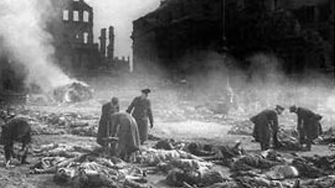 Los Falsos Judios Jazaros Britanicos bombardearon Alemania PRIMERO. Hitler solo queria PAZ y VIDA