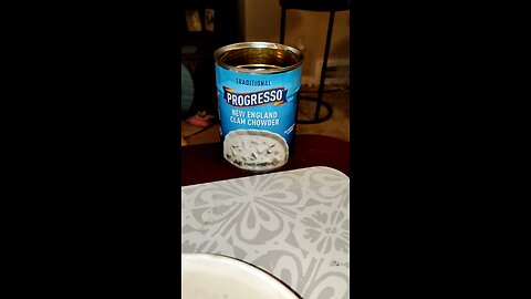 Eating Progresso New England Clam Chowder, Dbn, MI, 1/6/26