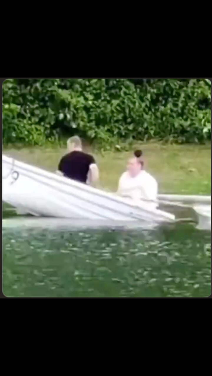 Now that is love right there. ❤️😳😆😆