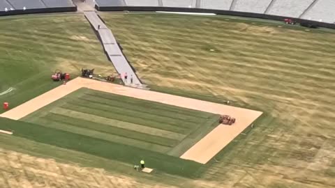 🏏✨ The Magic of Melbourne Cricket Ground: From Football to Cricket! | FeedMyCuriosity