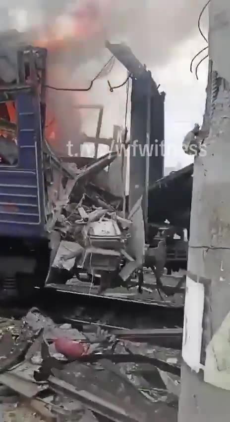 Rusia sulmon trenat në Ukrainë, 30 të plagosur