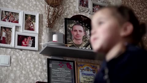 Ukrainian war widow faces Chernihiv blackout after strikes