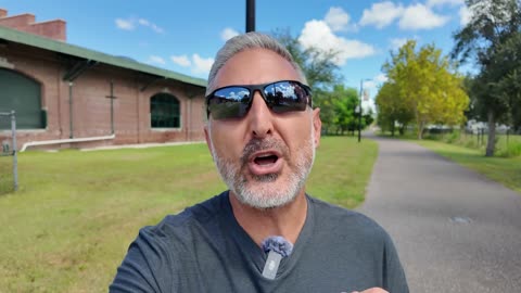 Grant Warrington - THESE Florida Contractors are RIPPING OFF Homeowners!