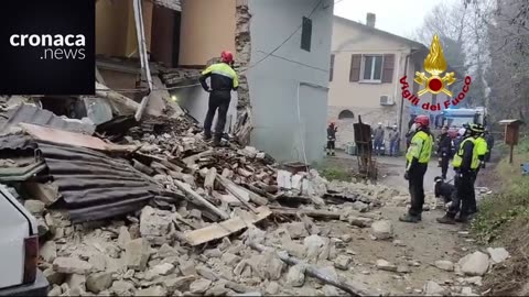 House collapses near a church in Italy, injured person pulled from rubble