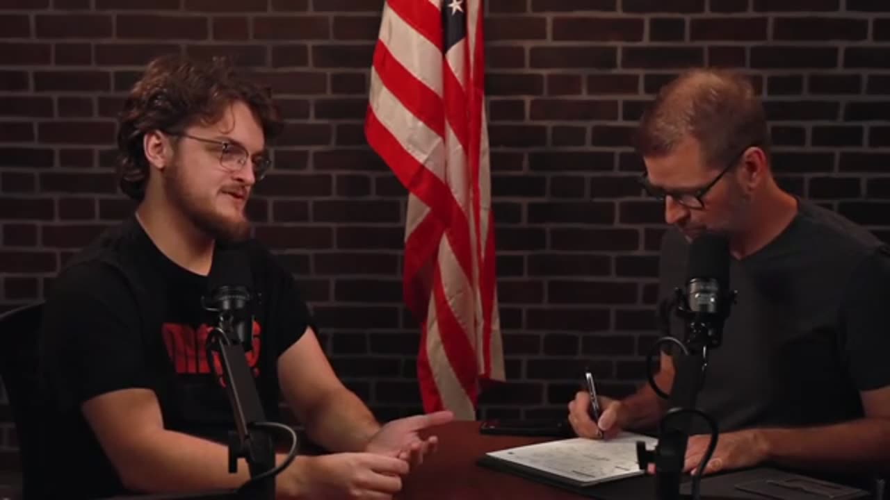 REAL DOCTOR demonstrates Trump's "IQ Test" (is it really that difficult?)