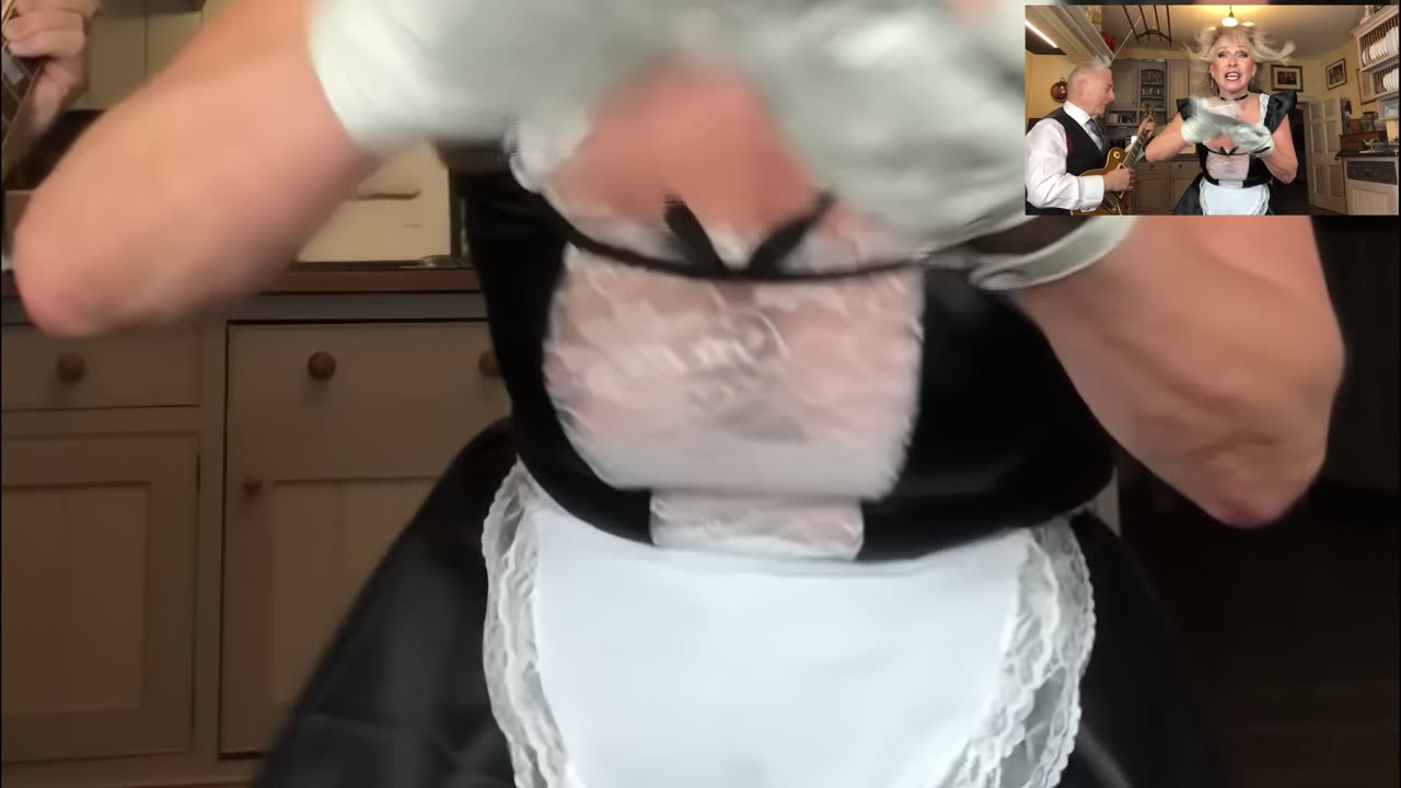 2025 remaster - 20210321 Toyah & Robert's Sunday Lunch - Ace Of Spades [U4WYG26xZ_w] EXP