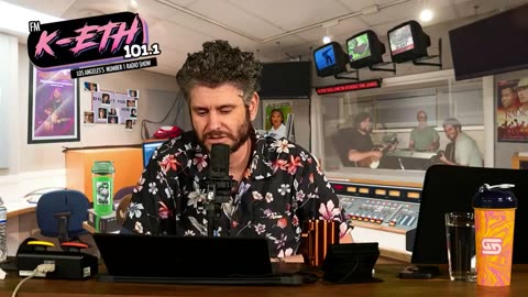 Ethan Klein calls Markiplier a "psycho"
