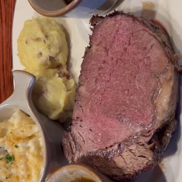 If you are wondering what Apefather ate for Christmas Dinner?