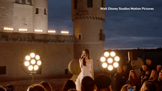 'Snow White' star Rachel Zegler sings at Spanish fairytale castle